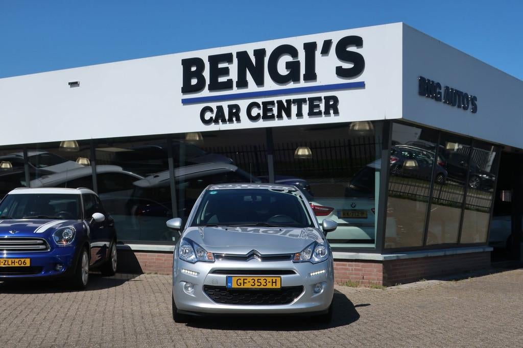 Citroen C3 1.2 PureTech Collection LED_CLIMA_NAVI_NAP, Voorwielaandrijving, Stof, Gebruikt, 1199 cc
