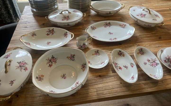 Limoges servies d.r.b. Bloemen rozen borden schalen, Antiek en Kunst, Ophalen