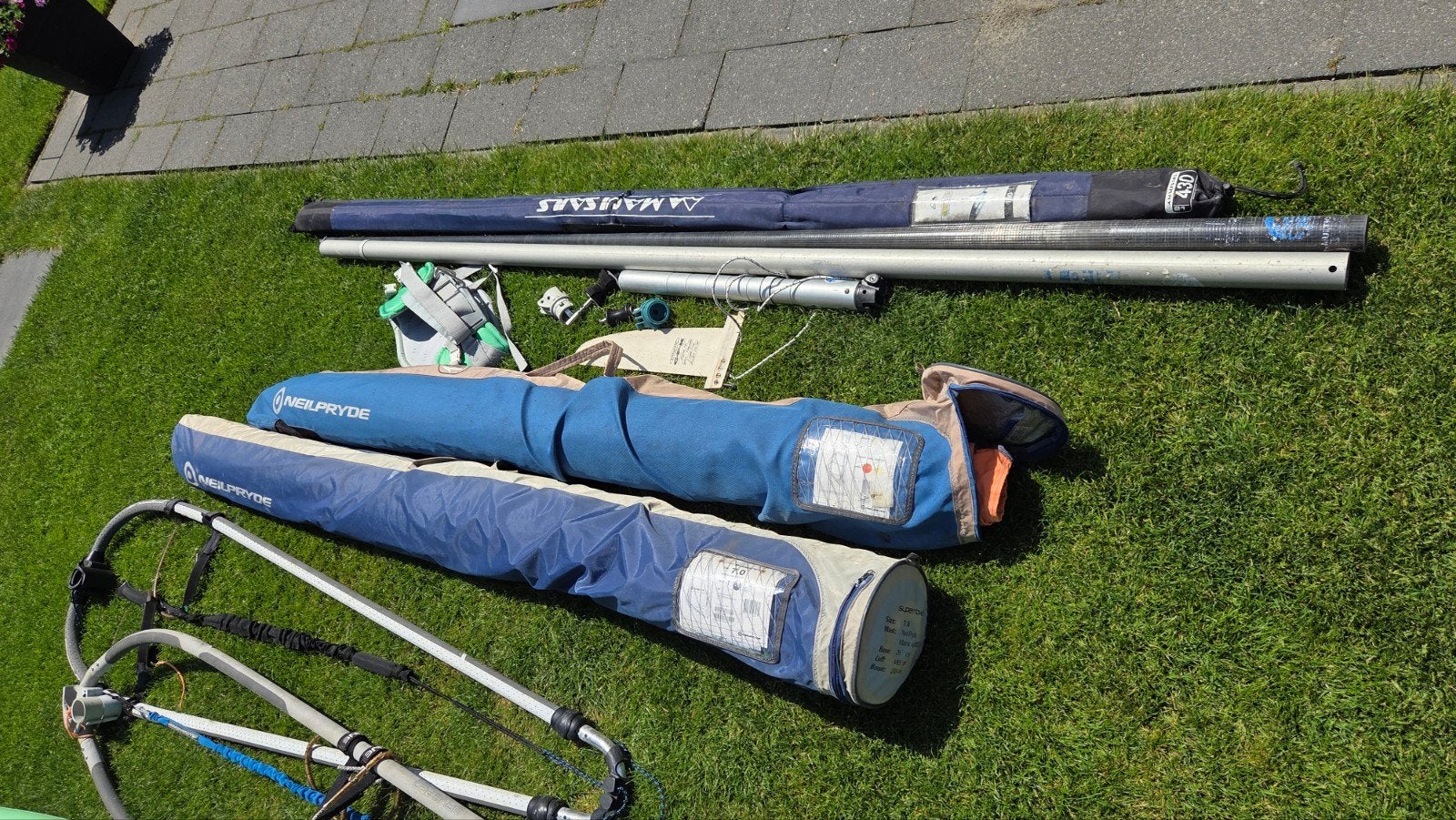 Complete windsurfset: Fanatic Bee plank, NeilPryde zeilen, Watersport en Boten, Windsurfen, Ophalen