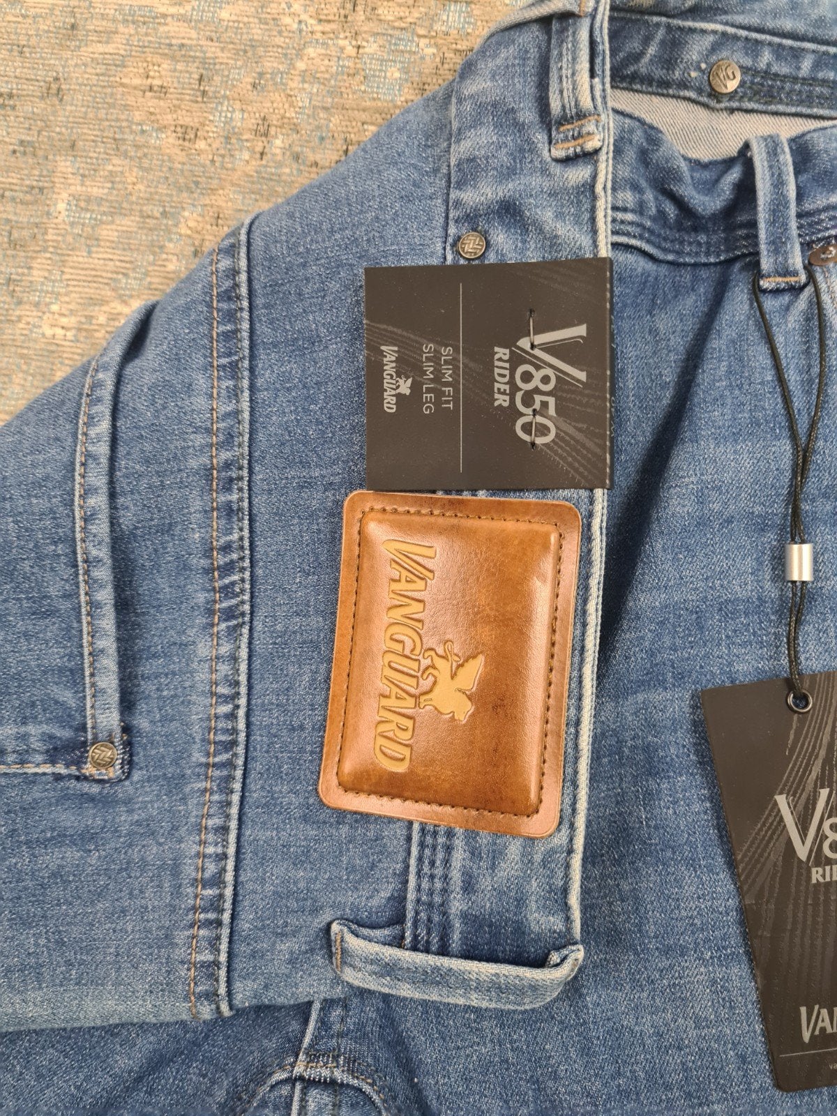 Vanguard V850 MBU W40 L34 NIEUW Slim STRETCH Bronno4034

Tai, New Yorkstraat 50, 1175 RD Lijnden, https://www.justbrands.nl/klantenservice