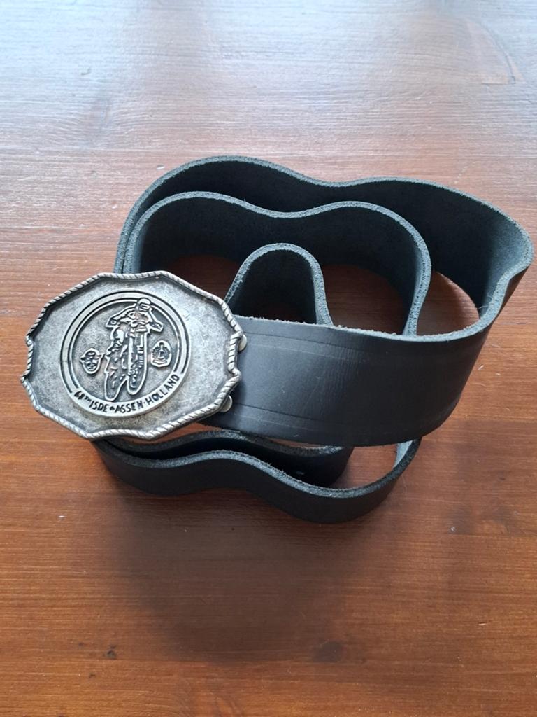 Assen TT 68ste editie riem met gesp - 110cm, Assen TT, Riem of Ceintuur, Gedragen, Echt leder