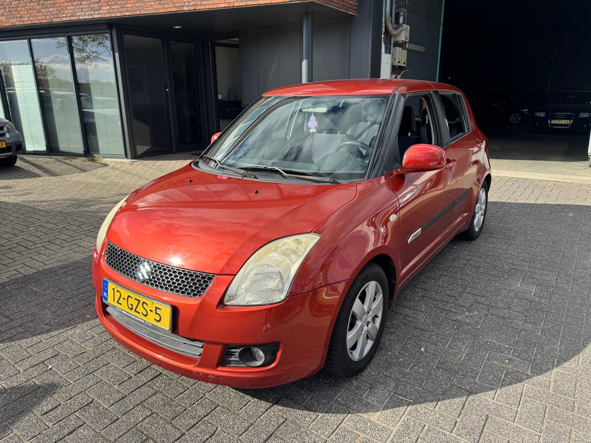 Suzuki Swift 1.3 Shogun 5DRS AIRCO LMV NIEUWE APK ORIG NL NA, Auto's, Voorwielaandrijving, Swift, Origineel Nederlands, Bedrijf