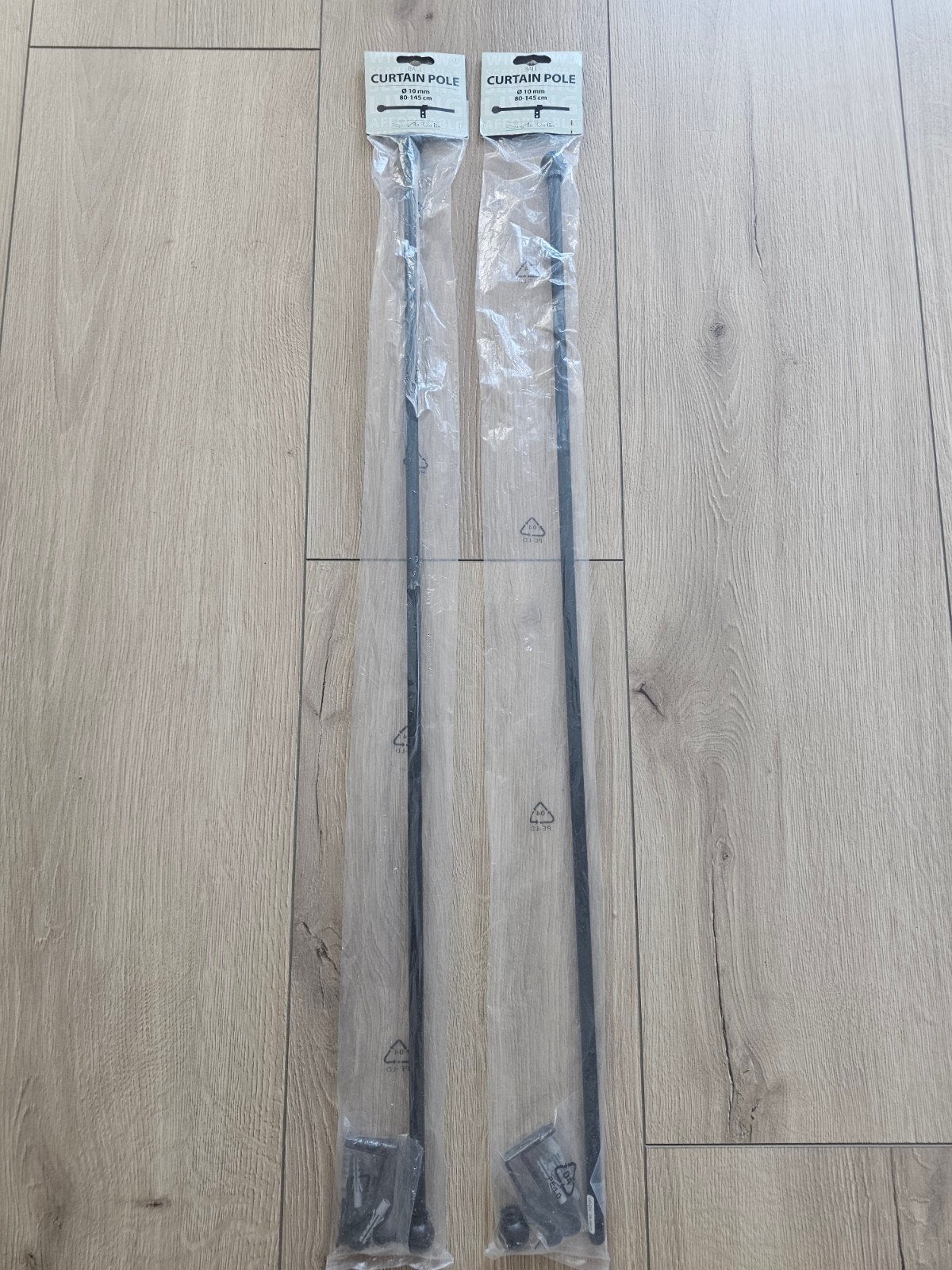 2 BALL gordijnenstangen  - Nieuw in originele verpakking!, Ophalen, Zwart, Metaal