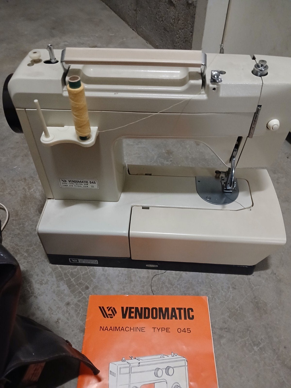 Vendomatic Naaimachine Type 045 - Zeer Goede Staat, Ophalen of Verzenden, Zo goed als nieuw, Naaimachine, Overige merken