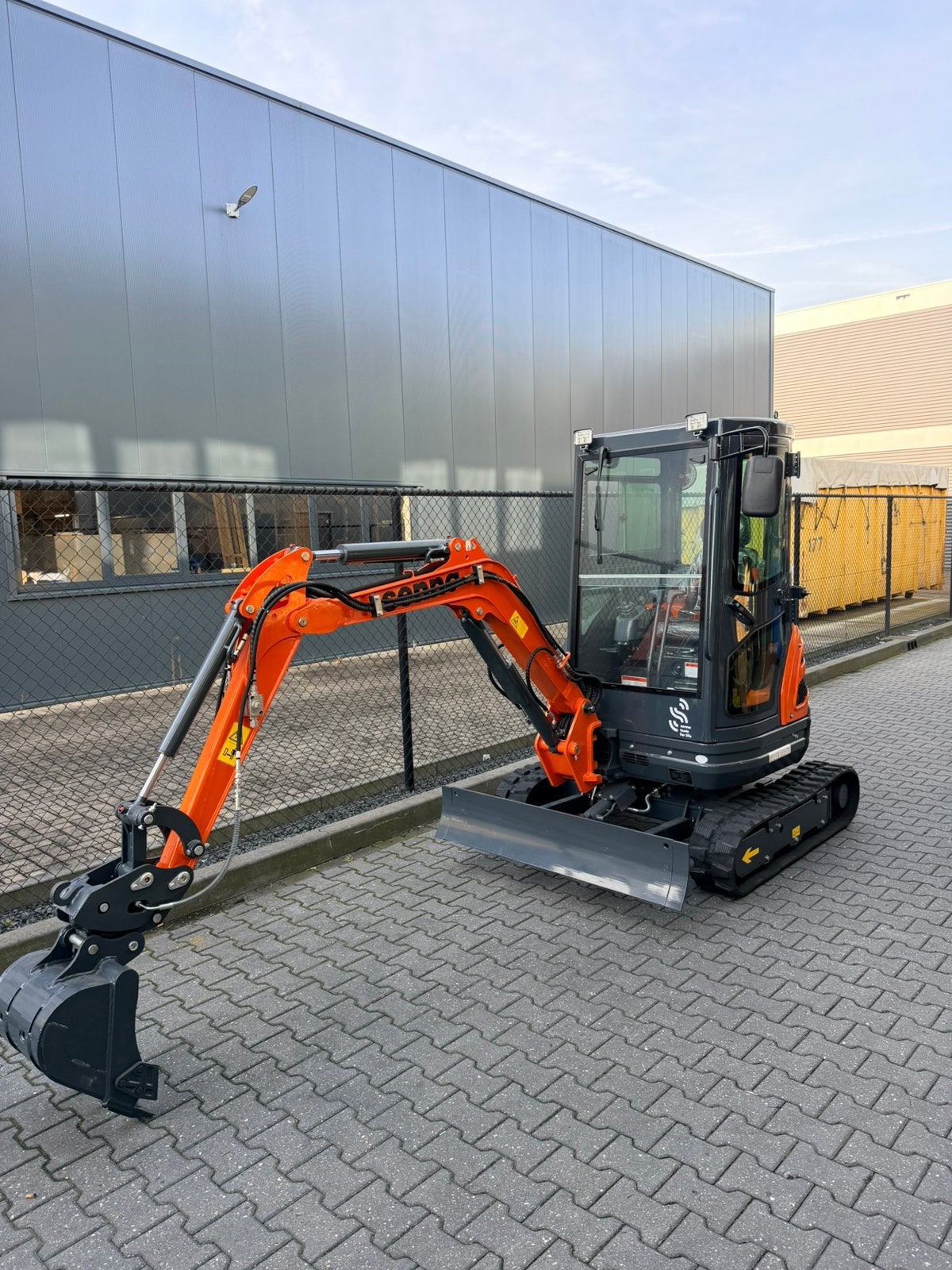 Senna Tools SA25 graafmachine 2500 kg | Yanmar | 3 bakken, Ophalen, Graafmachine