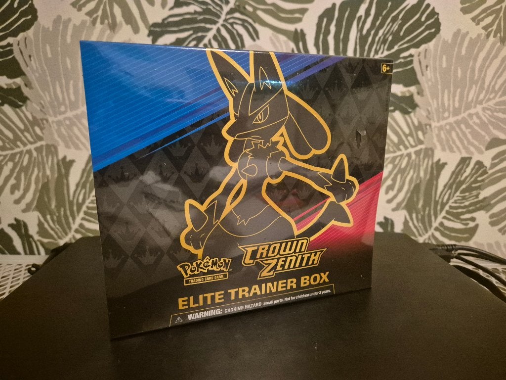 Crown Zenith ETB | Pokémon TCG, Verzenden, Zo goed als nieuw