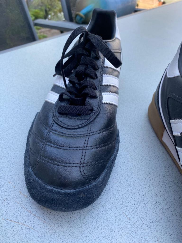 Adidas Kaiser 5 zaalvoetbalschoenen - Zwart/Wit mt 42, Nieuw, Ophalen of Verzenden, Adidas, Sportschoenen