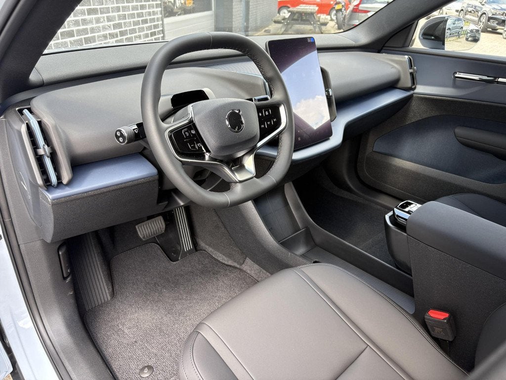 Volvo EX30 P3 Plus Europa 51 kWh | Extra getint glas achter, Auto's, Volvo, Automaat, 12 maanden, Achterwielaandrijving, Blauw
