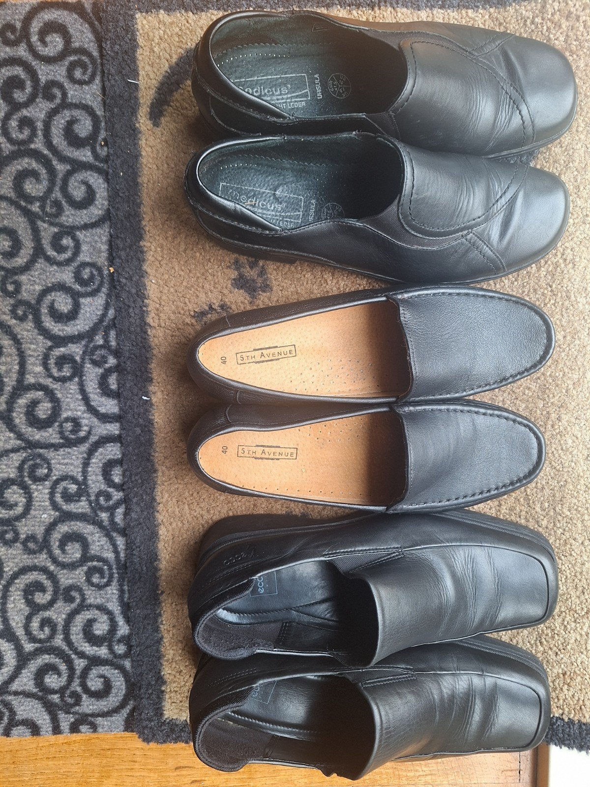 zwarte dames schoenen leer 40 ,  25 € per paar, Ophalen, Zwart, Ecco ,5th avenue, medicus, Zo goed als nieuw