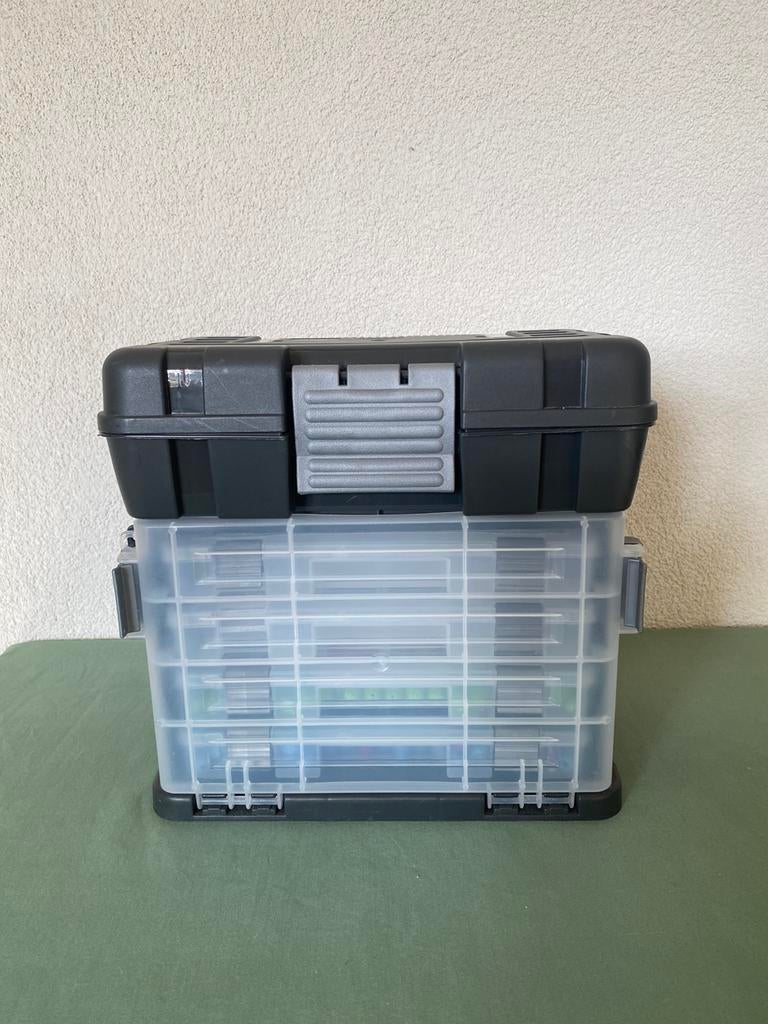 Zebco Trophy Tackle Box stadion georganiseerd incl kralen, Ophalen of Verzenden, Zo goed als nieuw, Kraal