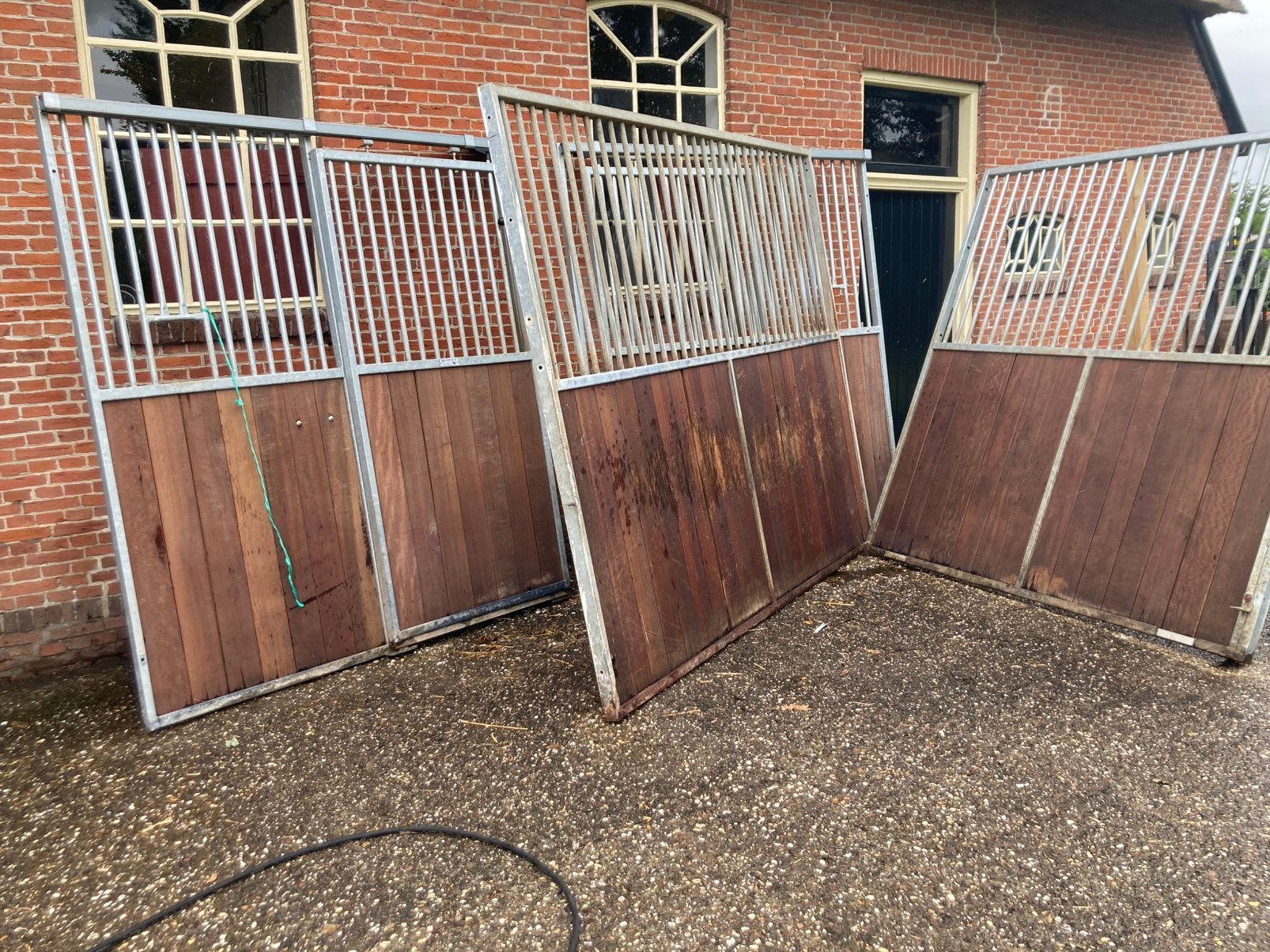 Paardenbox, Dieren en Toebehoren, Info, Info, Stalling, Buitenhuis