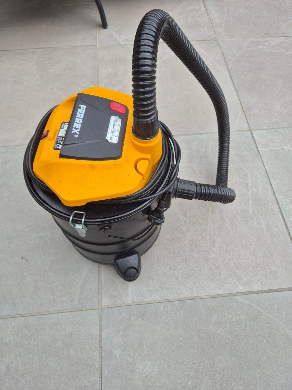 Stofzuiger te koop, Witgoed en Apparatuur, Stofzuigers, Ophalen, Zo goed als nieuw