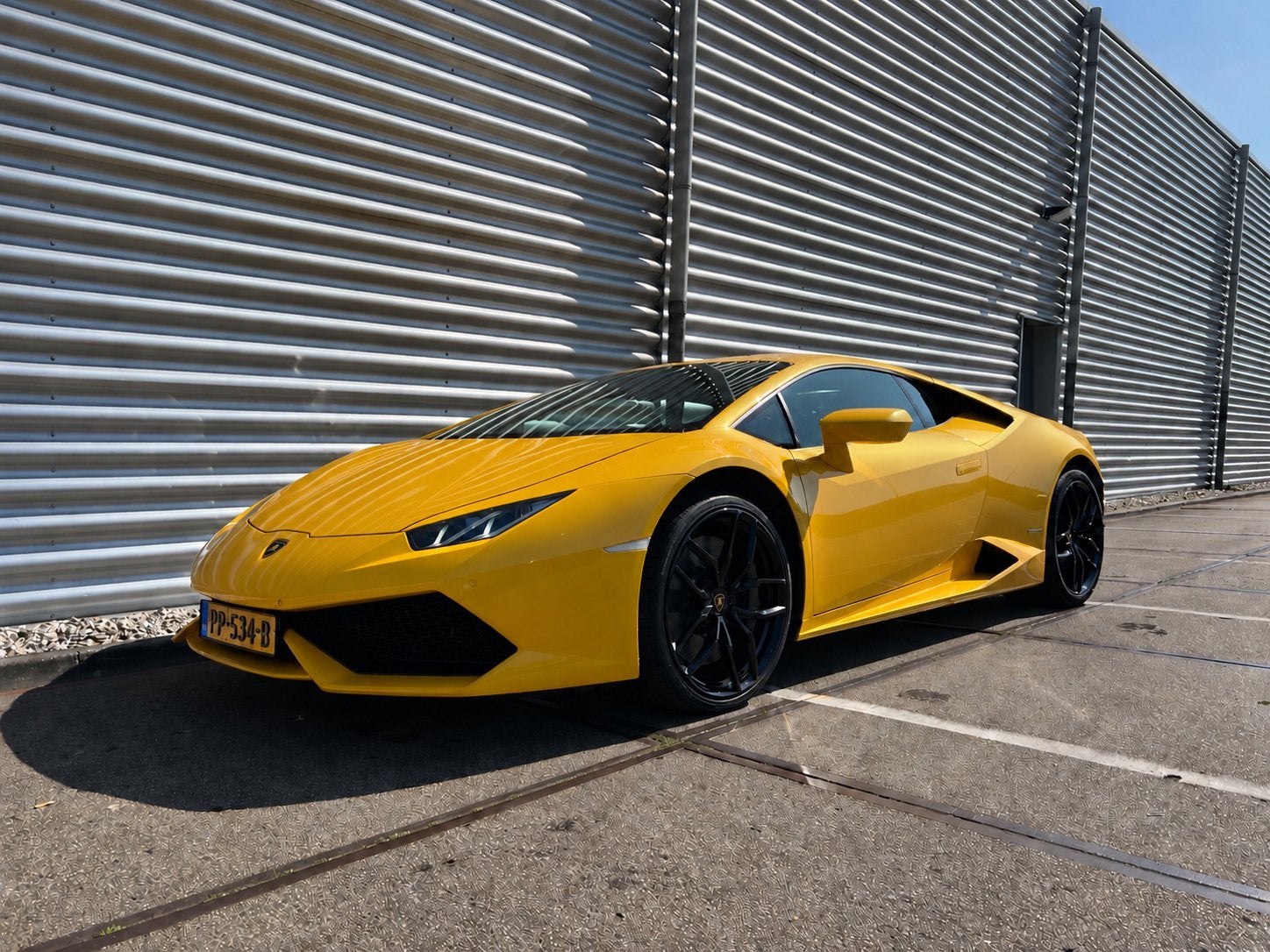 Lamborghini Huracán 5.2 610pk V10 LP610-4 Avio Lift BTW, Automaat, 5204 cc, 1507 kg, Geel