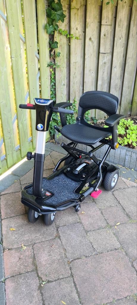 Te huur: Opvouwbare Elektrische Scootmobiel, Ophalen of Verzenden, Zo goed als nieuw