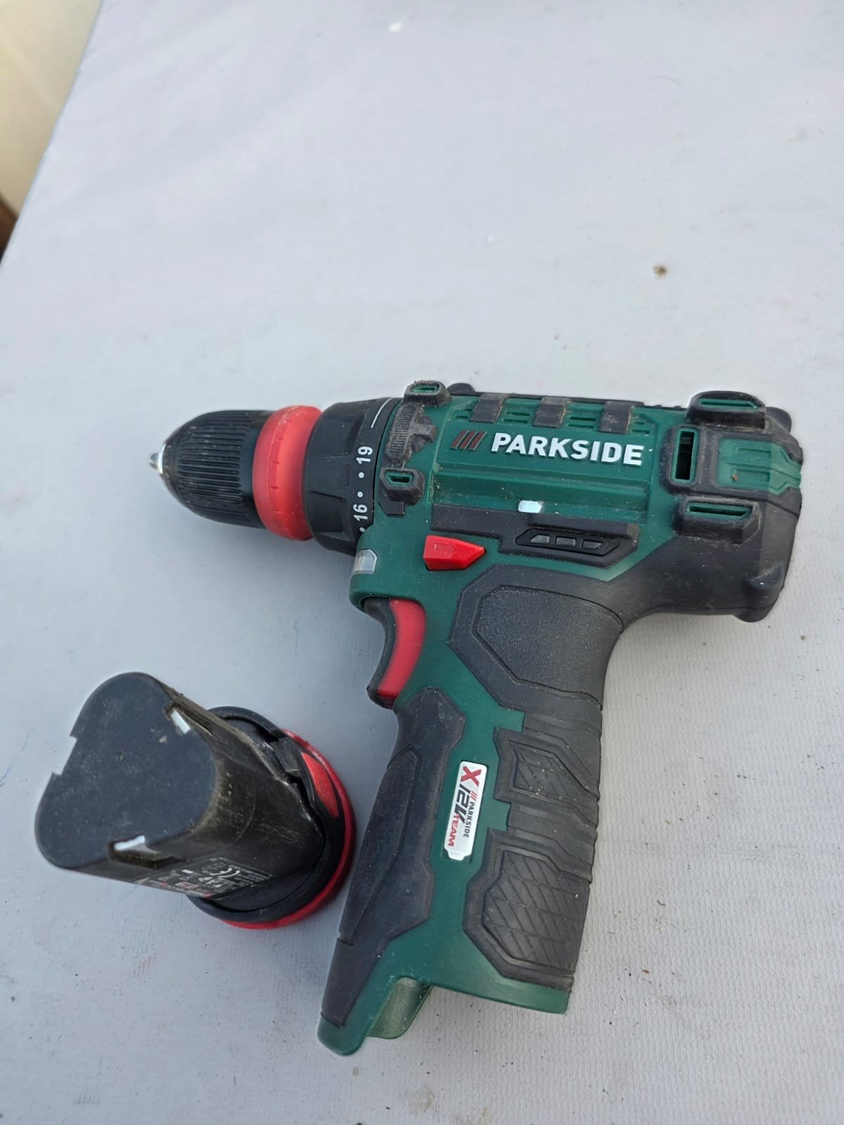 Parkside Accuboormachine PBSA 12 D4 - Gebruikt, Gebruikt, Variabele snelheid, Ophalen of Verzenden, Boor- en Schroefmachine