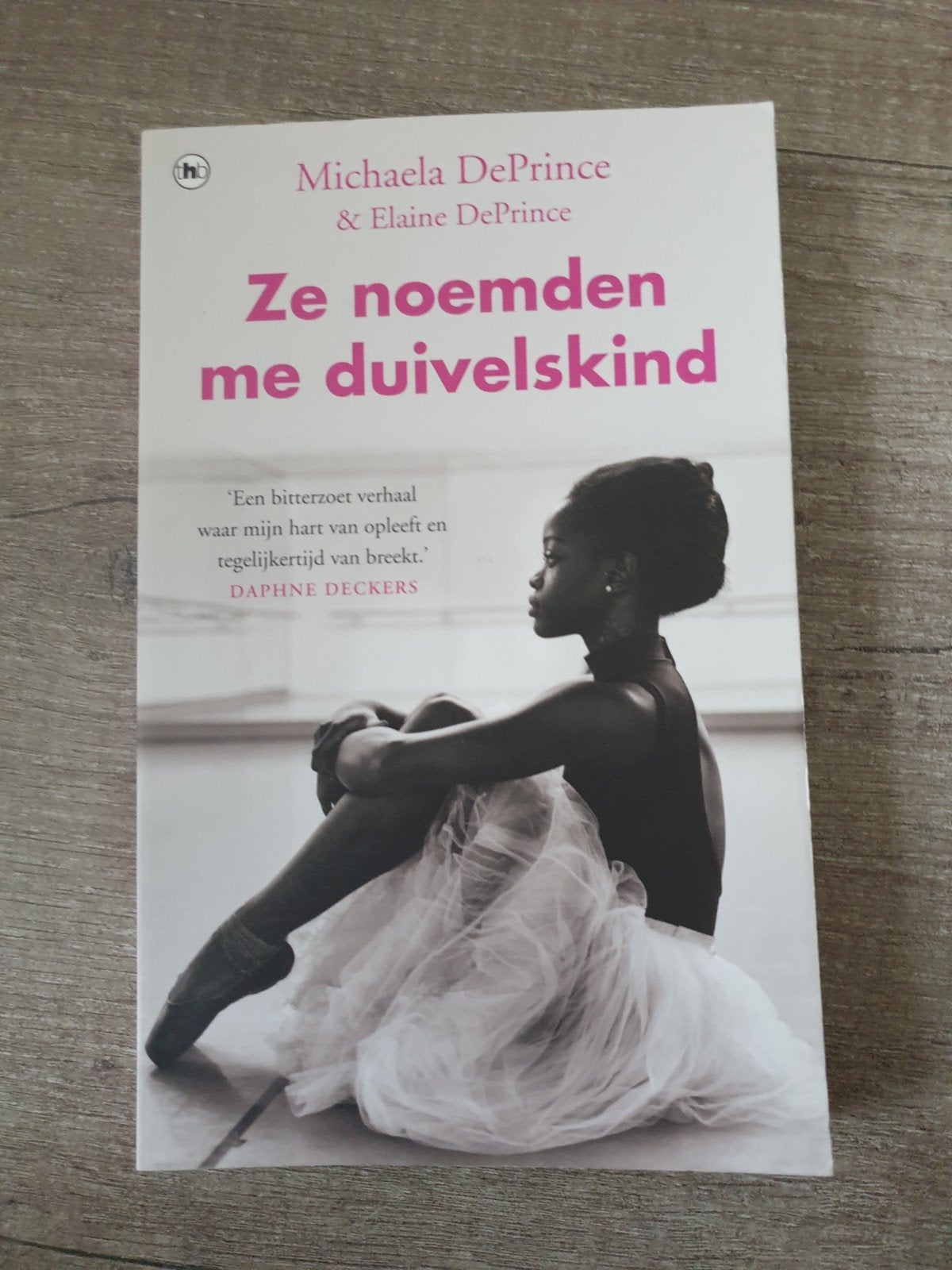Ze noemden me duivelskind - Michaela & Elaine DePrince, Boeken, Ophalen of Verzenden, Gelezen, Michaela DePrince & Elaine DePrince