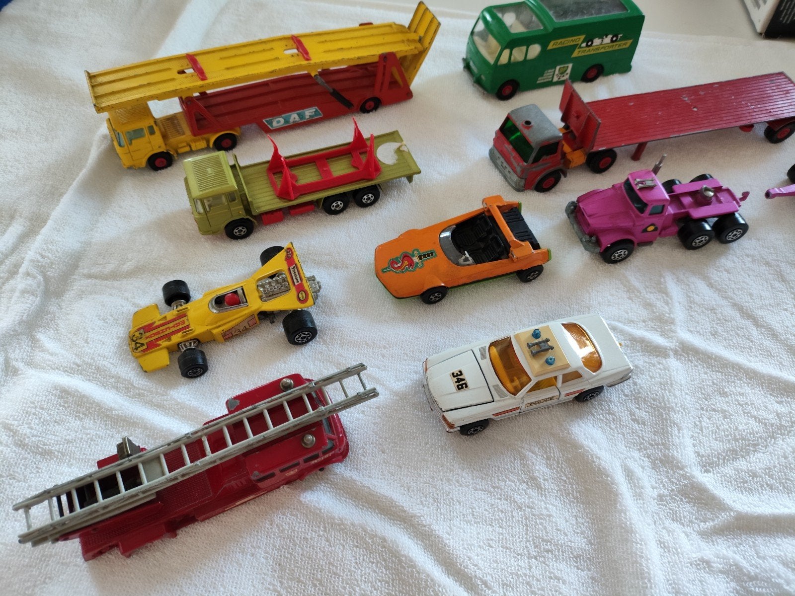 Matchbox speelgoedauto's en vrachtwagens (diverse), Ophalen of Verzenden, Gebruikt