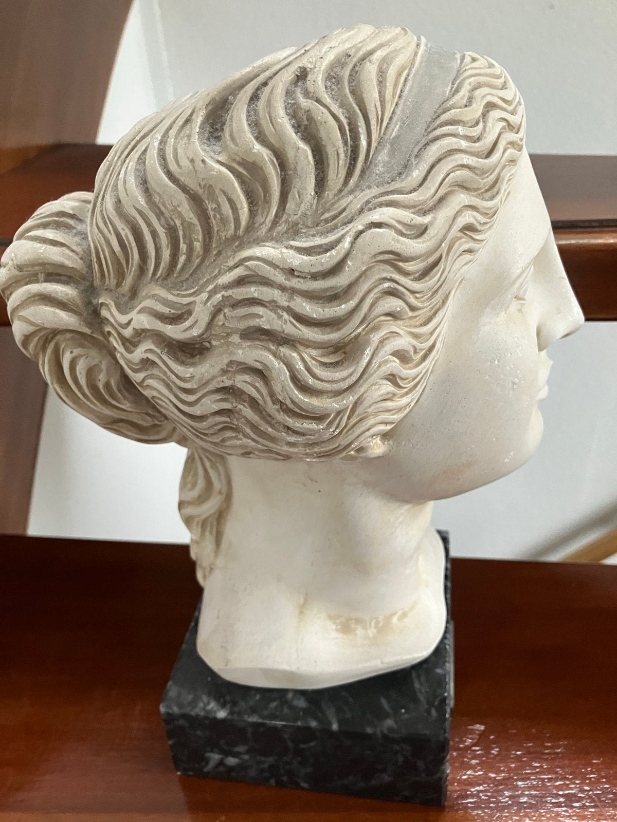 Mooie Afrodite beeld uit Cyprus in zeer goede staat, Ophalen, 20 - 50 cm, Beeld, Wit