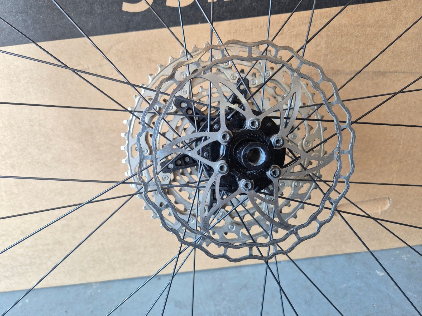DT Swiss XR 391 29" Achterwiel (XC / Tubeless Ready) – Z.G.A, Fietsen en Brommers, Fietsonderdelen, 7202BZ, H.G.Bicicletta, Zo goed als nieuw