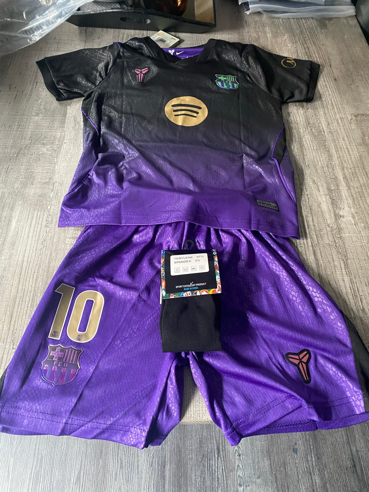 FC Barcelona x Kobe Bryant voetbaltenue - Lamine Yamal, Maat M, Ophalen of Verzenden, Nieuw, Set