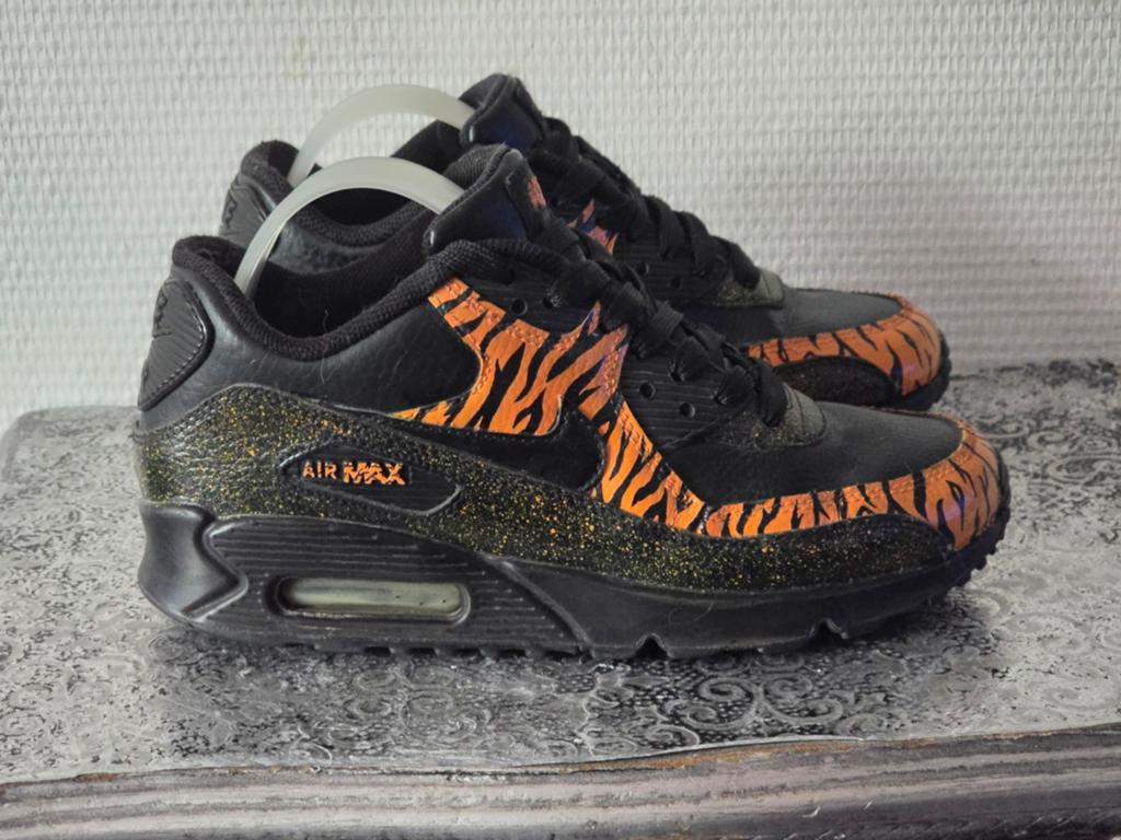 Nike Air Max 90 sneakers met tijgerprint maat 37,5, Kleding | Dames, Schoenen, Zwart, Nike, Ophalen of Verzenden, Sneakers of Gympen