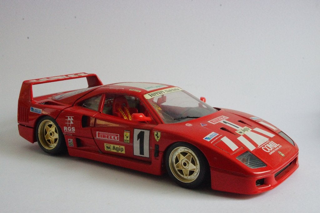 Bburago 1:18 Ferrari F40 R #1, Hobby en Vrije tijd, Modelauto's | 1:18, Ophalen of Verzenden, Gebruikt, Auto, Bburago