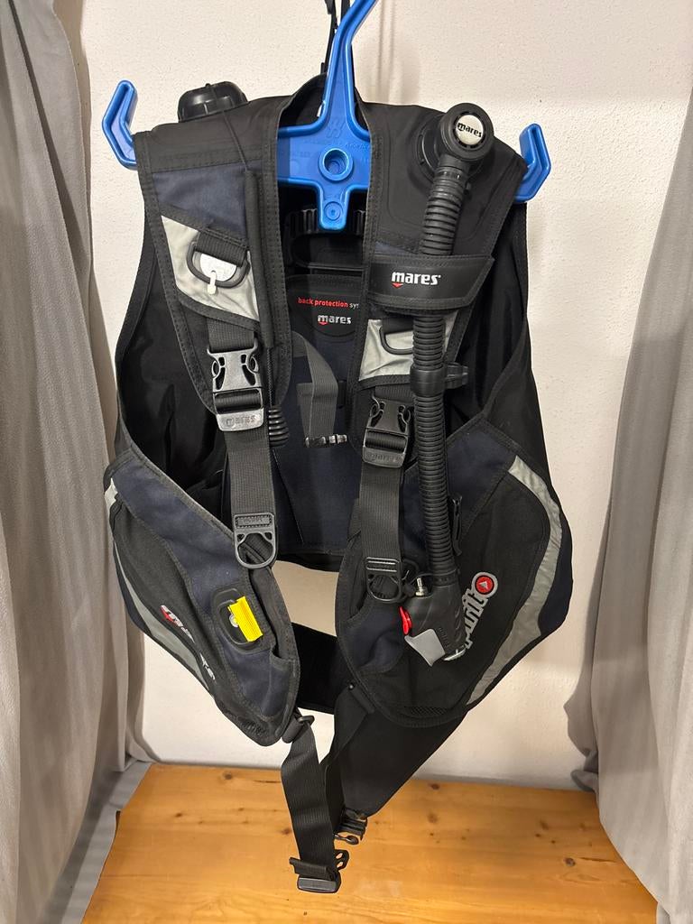 Mares Duikjacket Spirit Mt XL - Zo goed als nieuw, Watersport en Boten, Duiken, Ophalen of Verzenden, Zo goed als nieuw, Trimvest of Wing