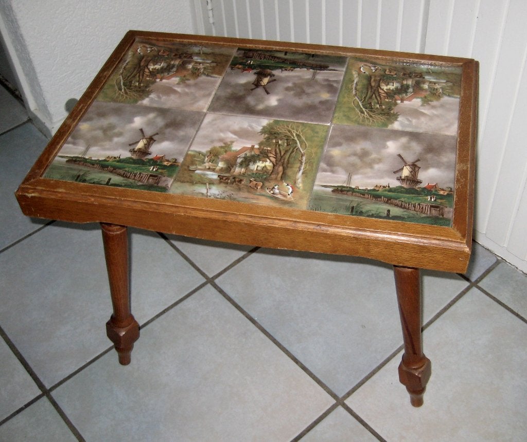 ' VINTAGE ,BIJZETTAFELTJE MET 6 TEGELS , 3 VERSCHILLENDE, Minder dan 55 cm, Zo goed als nieuw, VINTAGE, Rechthoekig