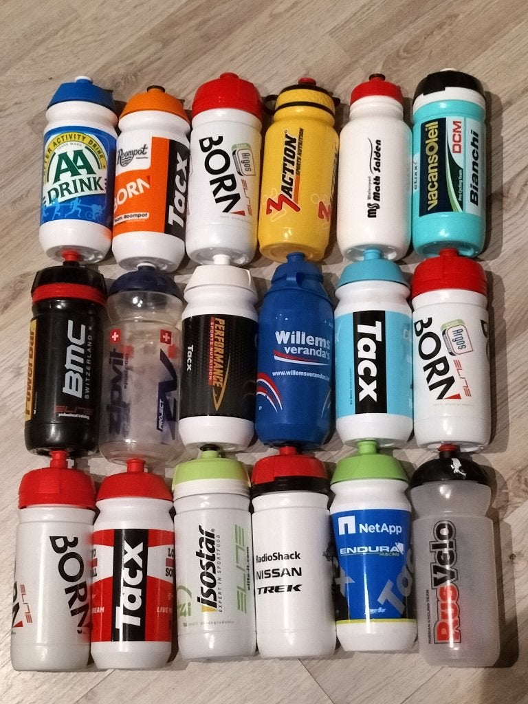 wielrenner wielrennen bidon bidons 26 STUKS !!!, Ophalen of Verzenden, Zo goed als nieuw, Overige typen