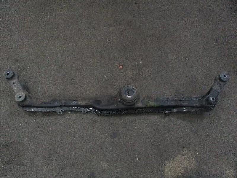 SUBFRAME VOOR Volkswagen Vento (1H2) (01-1991/09-1998), Gebruikt, Berliner Ring 2 38440 Wolfsburg, DE, Volkswagen, Volkswagen AG