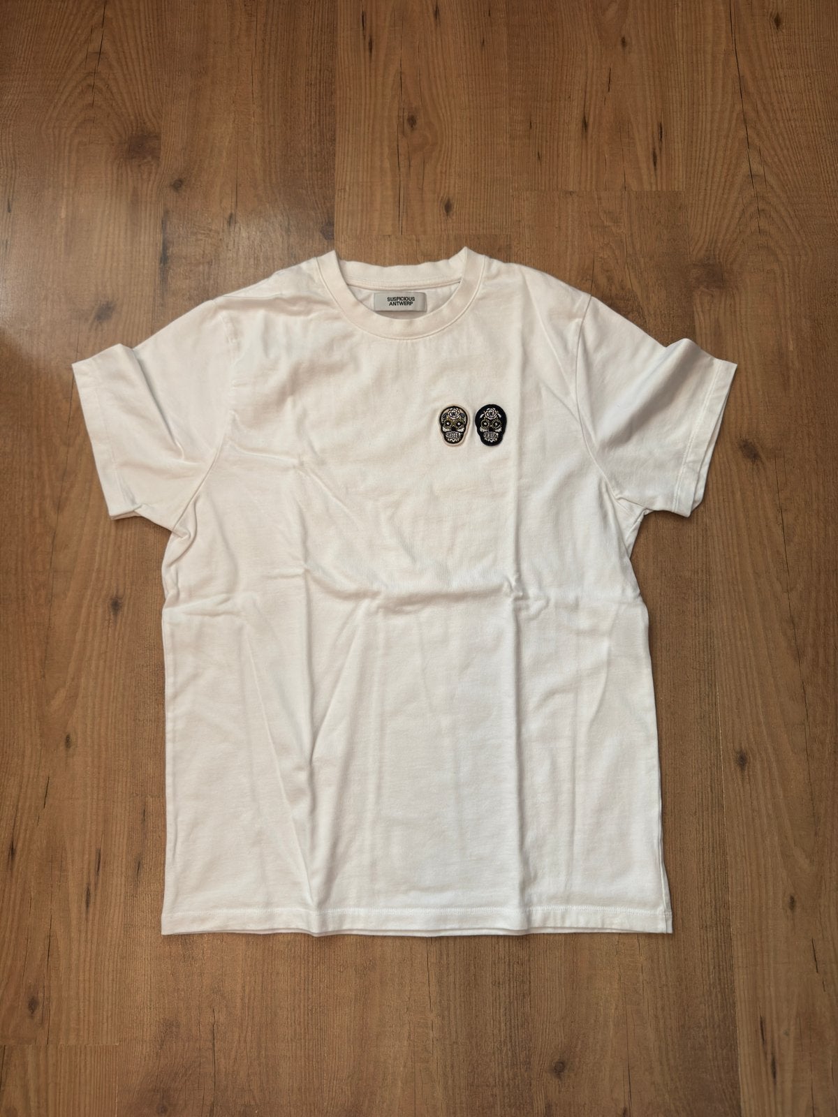 Suspicious antwerp T-shirt, maat XS, Ophalen of Verzenden, Zo goed als nieuw, Maat 46 (S) of kleiner, Wit