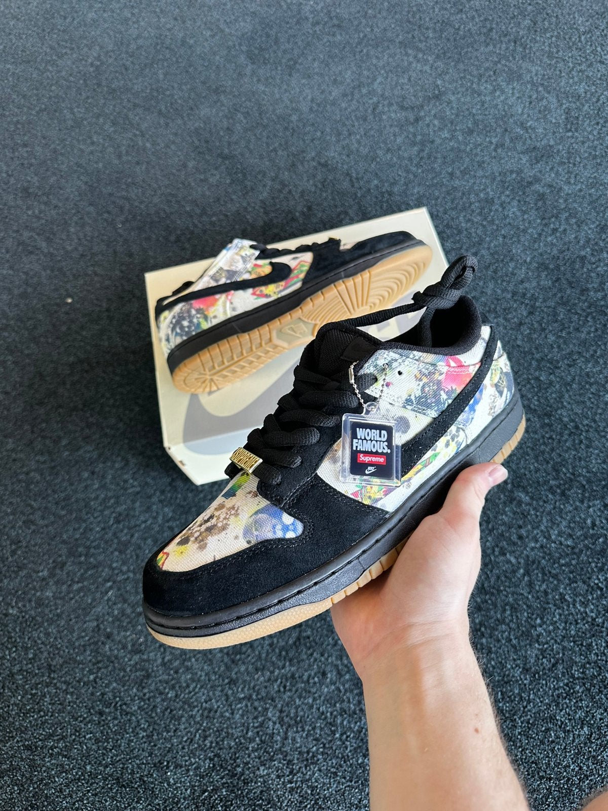 Nike dunk SB supreme rammellzee maat 43, Kleding | Heren, Schoenen, Zwart, Nieuw, Ophalen of Verzenden, Sneakers of Gympen