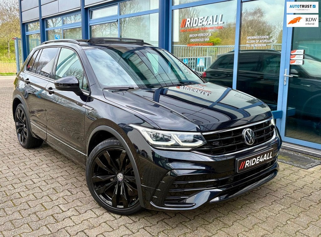 Volkswagen Tiguan 1.5 TSI R-Line/PANO/CARPLAY/HEADUP!, Auto's, Volkswagen, 1441 kg, Euro 6, 4 cilinders, 150 pk
