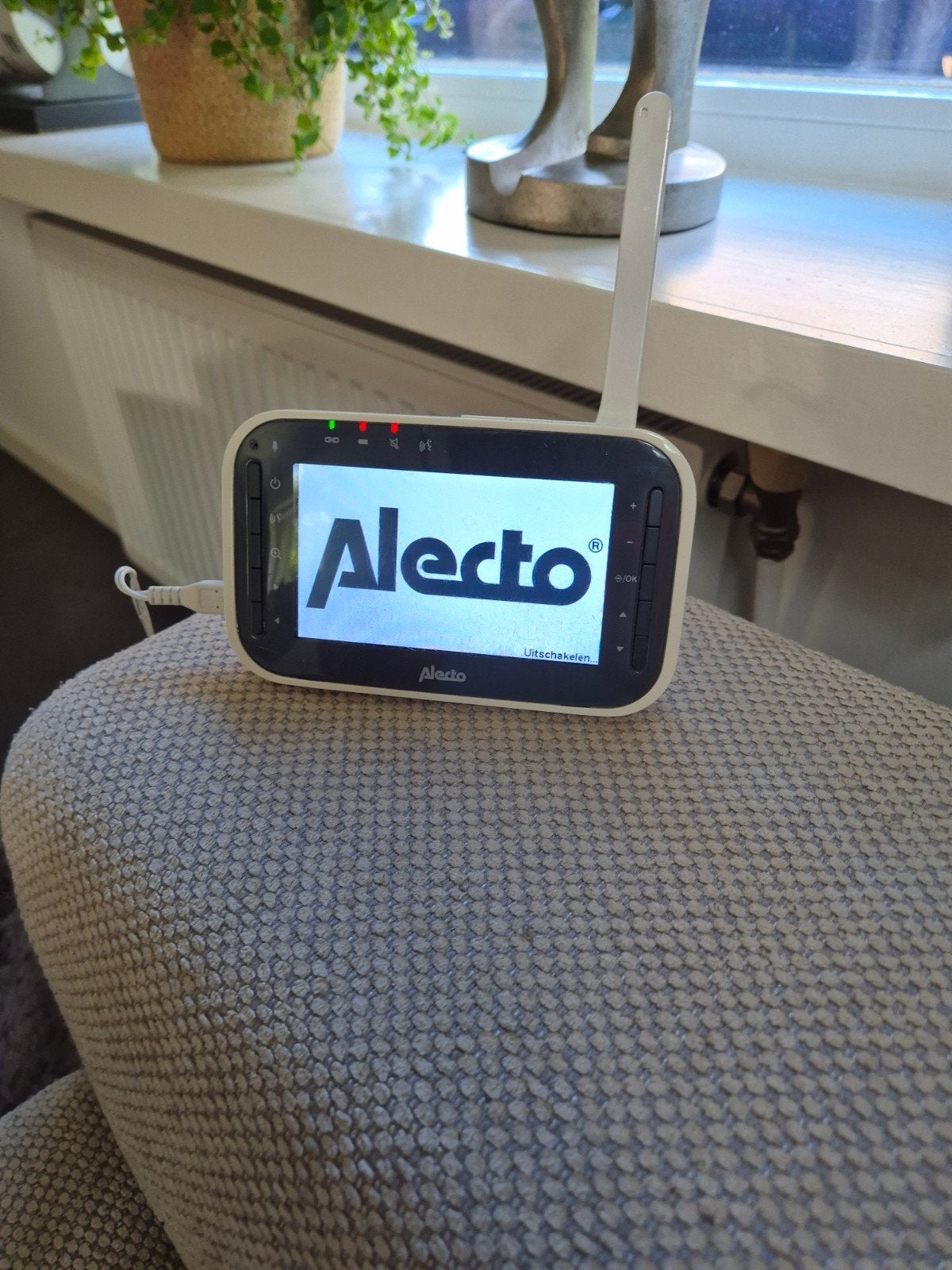 Alecto Babyfoon met 2 Camera's en Scherm, Ophalen, Zo goed als nieuw, 250 meter of meer, Camera