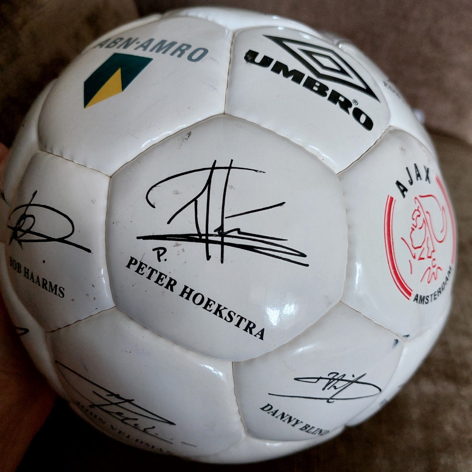 ORIGINELE AJAX abn amro VOETBAL MET HANDTEKENINGEN 1996-97, Ophalen of Verzenden, Zo goed als nieuw, Bal