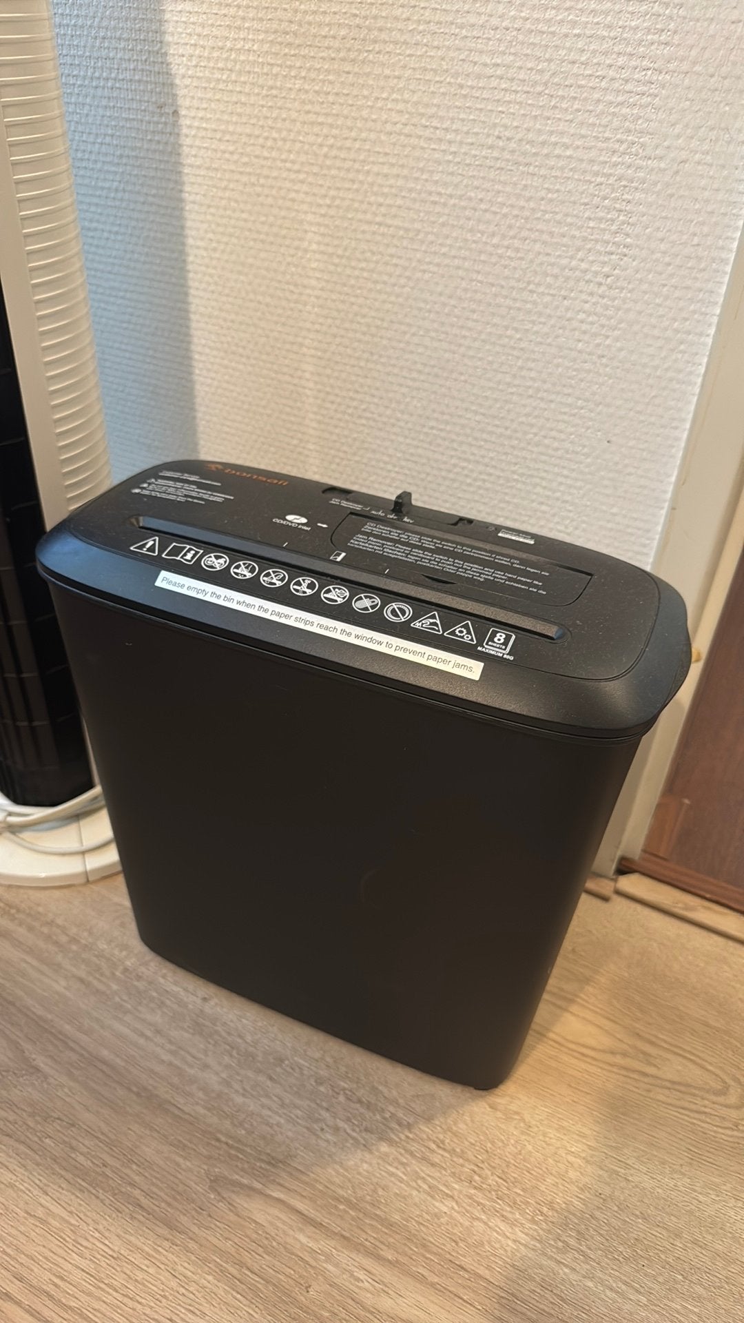Bonsaii paper shredder, Diversen, Bureau-accessoires, Ophalen, Zo goed als nieuw