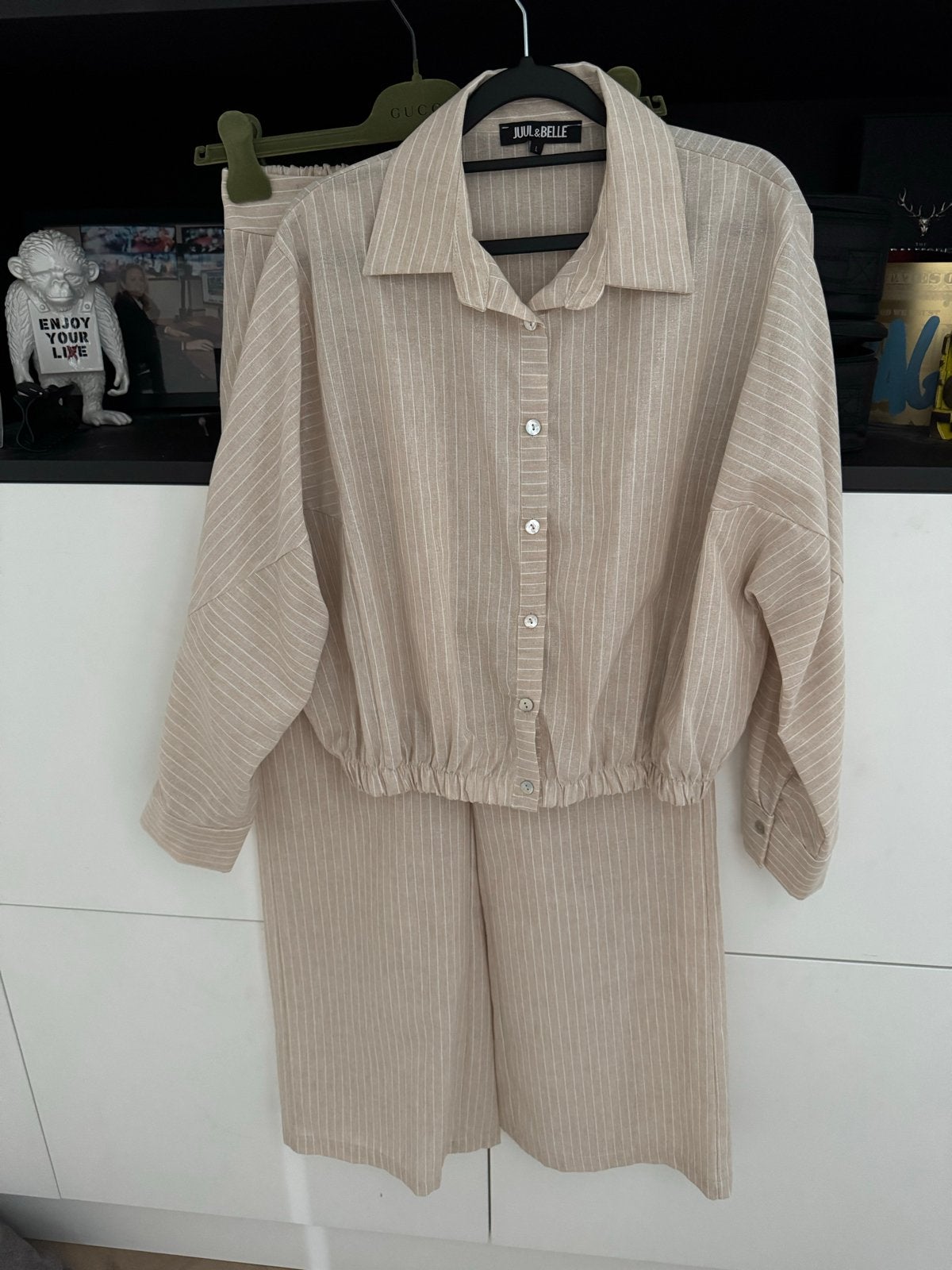 Nieuw Zomers pak Juul & Belle Beige/zandkleurig met streepje, Ophalen, Nieuw, Lang