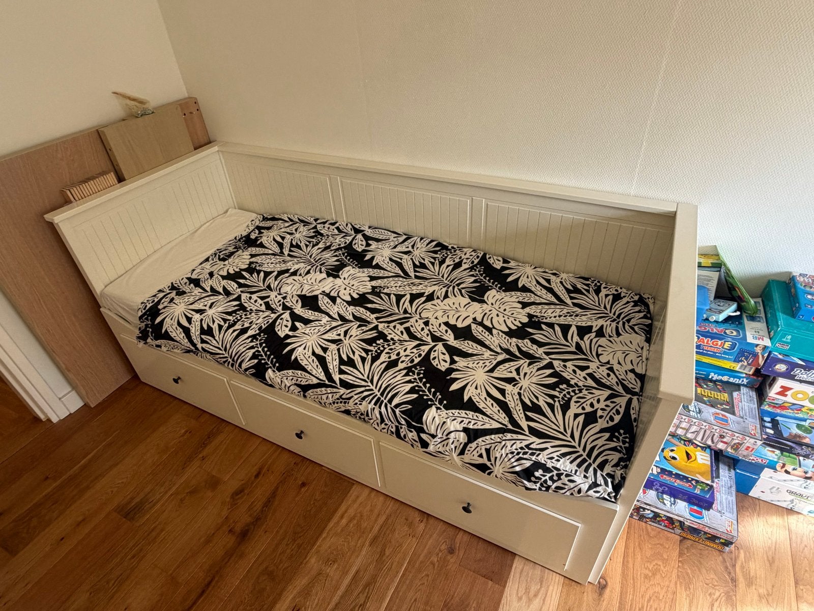 IKEA Hemnes Bedbank met 3 lades en 1 matras, Ophalen, Gebruikt, Wit, Tweepersoons