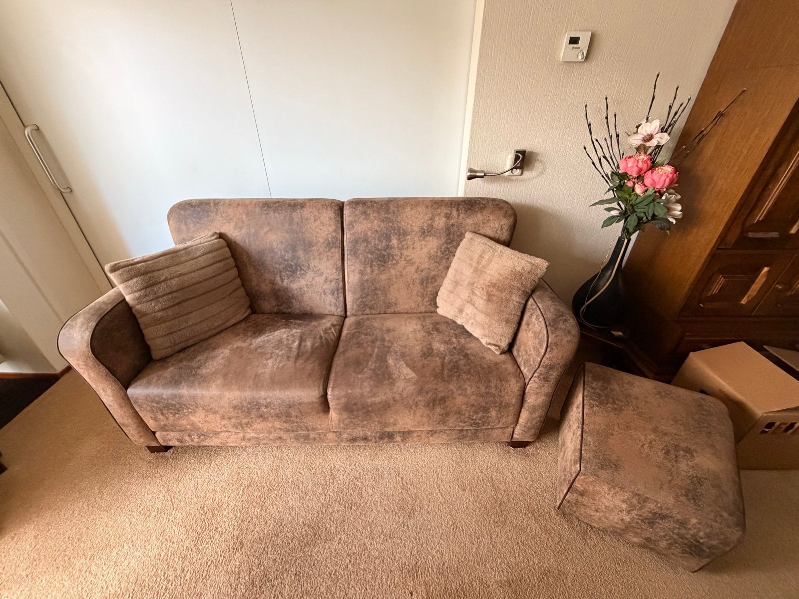 Complete zitset: bank, 2 fauteuils en poef - Zo goed als nie, Ophalen, Zo goed als nieuw, Stof