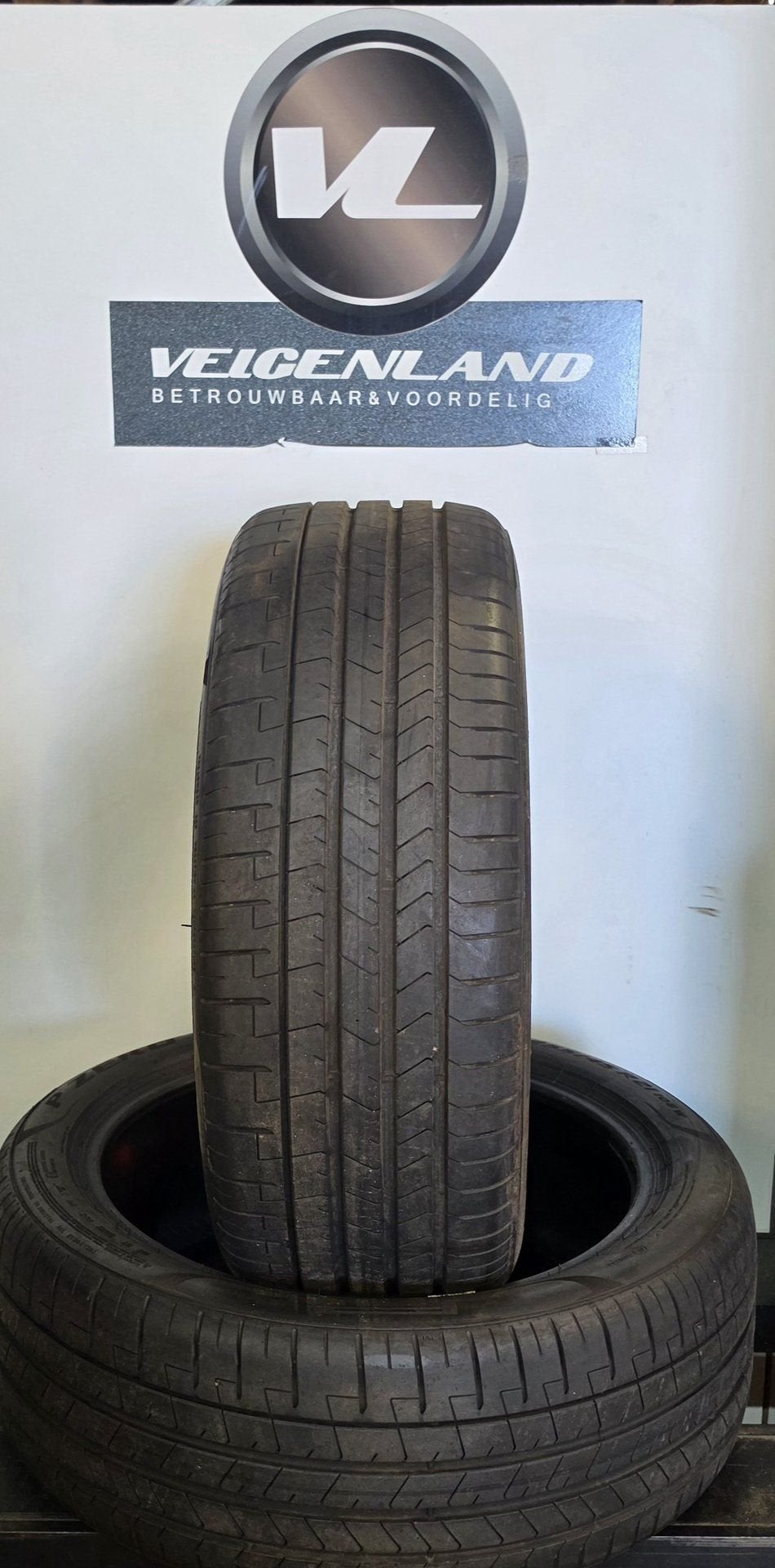 Pirelli P Zero 255-45-21  2554521  255/45R21, Gebruikt, 255 mm, -, -