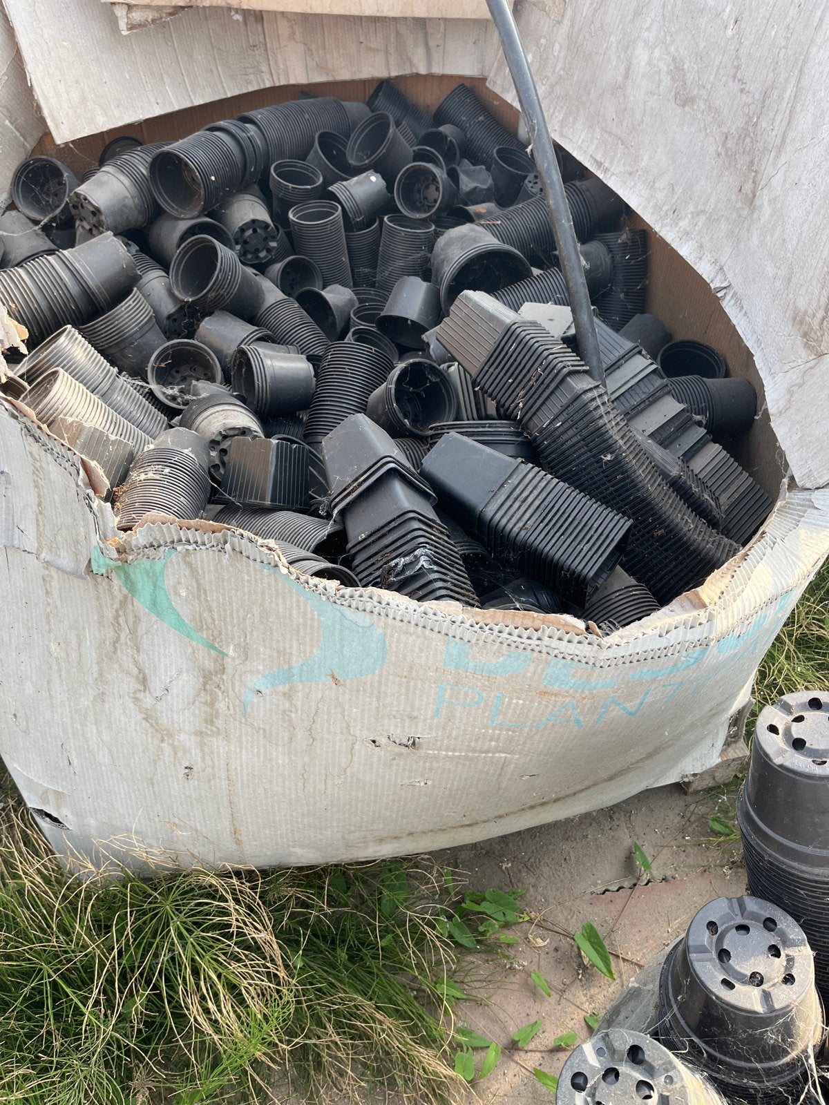 Grote partij gebruikte bloempotten, diverse maten, Tuin en Terras, Kunststof, Gebruikt, Rond, Binnen