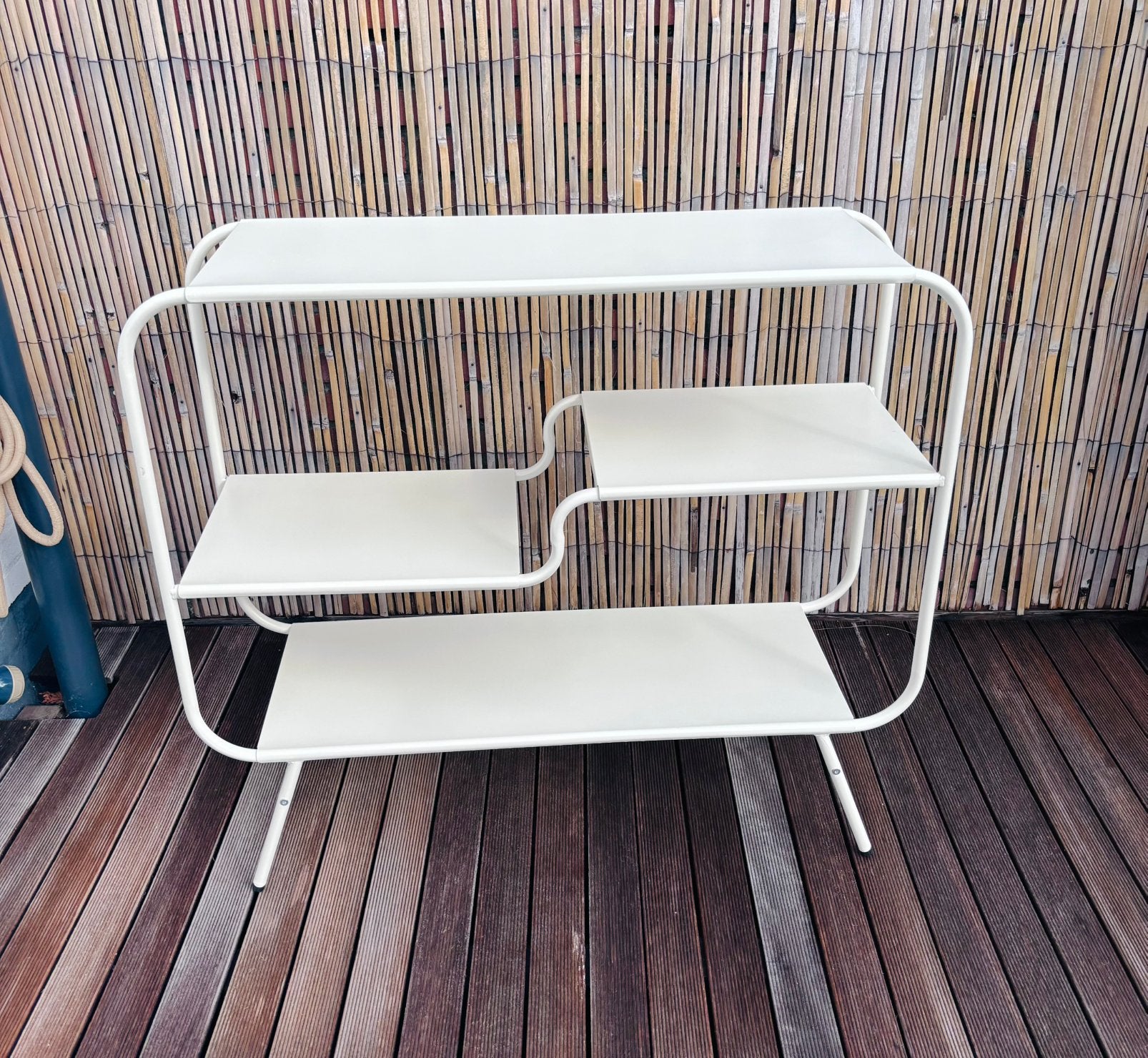 Prachtige witte metalen vakkenkast / dressoir / roomdivider, Ophalen, Zo goed als nieuw
