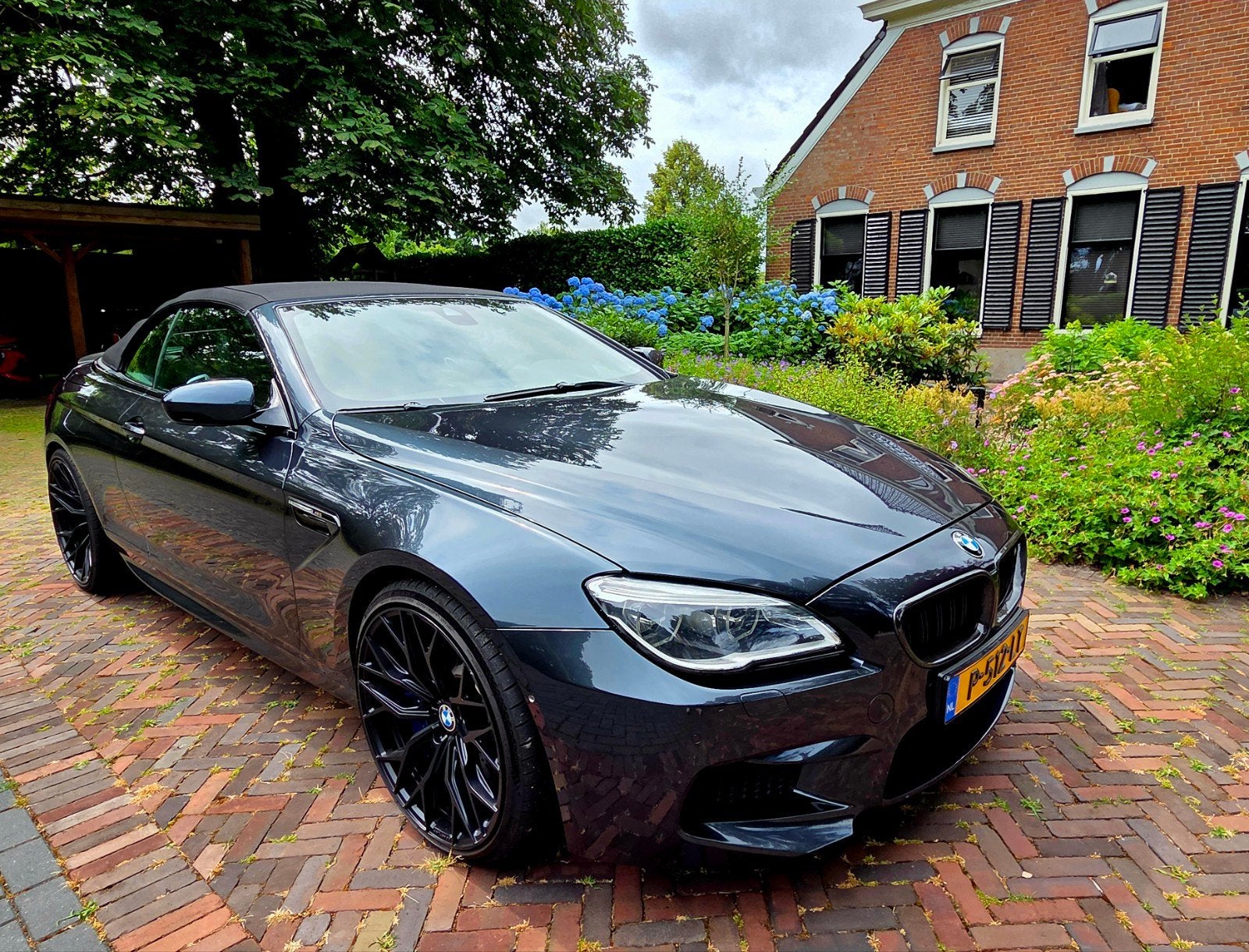 BMW 6-Serie M6 560pk AUT 2016 Grijs, Auto's, BMW, Automaat, Achterwielaandrijving, Cabriolet, Particulier