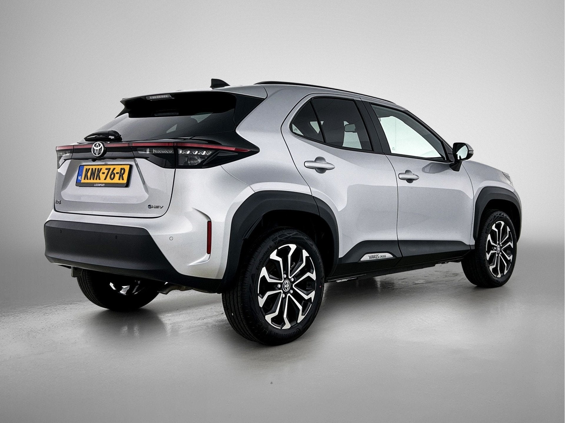 Toyota Yaris Cross 1.5 Hybrid 115 First Edition Comfort Pack, 12 maanden, Stof, Gebruikt, 116 pk