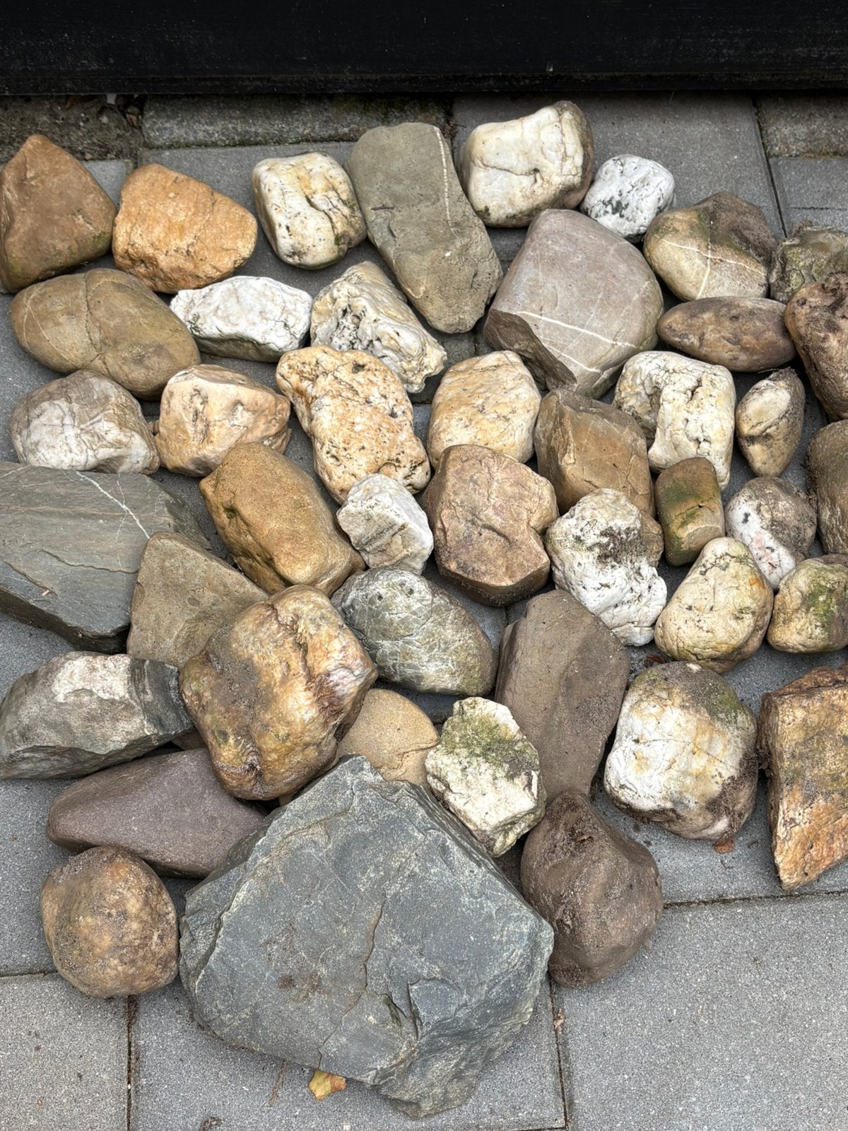 40 veldkeien voor maar 20 euro, Tuin en Terras, Grind, Keien en Split, Ophalen, Zo goed als nieuw
