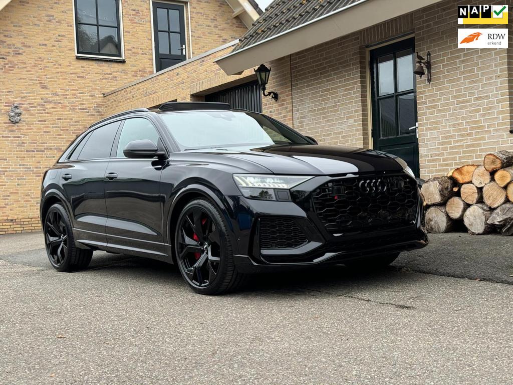 Audi RSQ8 4.0 TFSI RSQ8 600PK |KERAMISCH| ACC |B&O| SOFTCLOS, Auto's, Gebruikt, 600 pk, Zwart, Leder