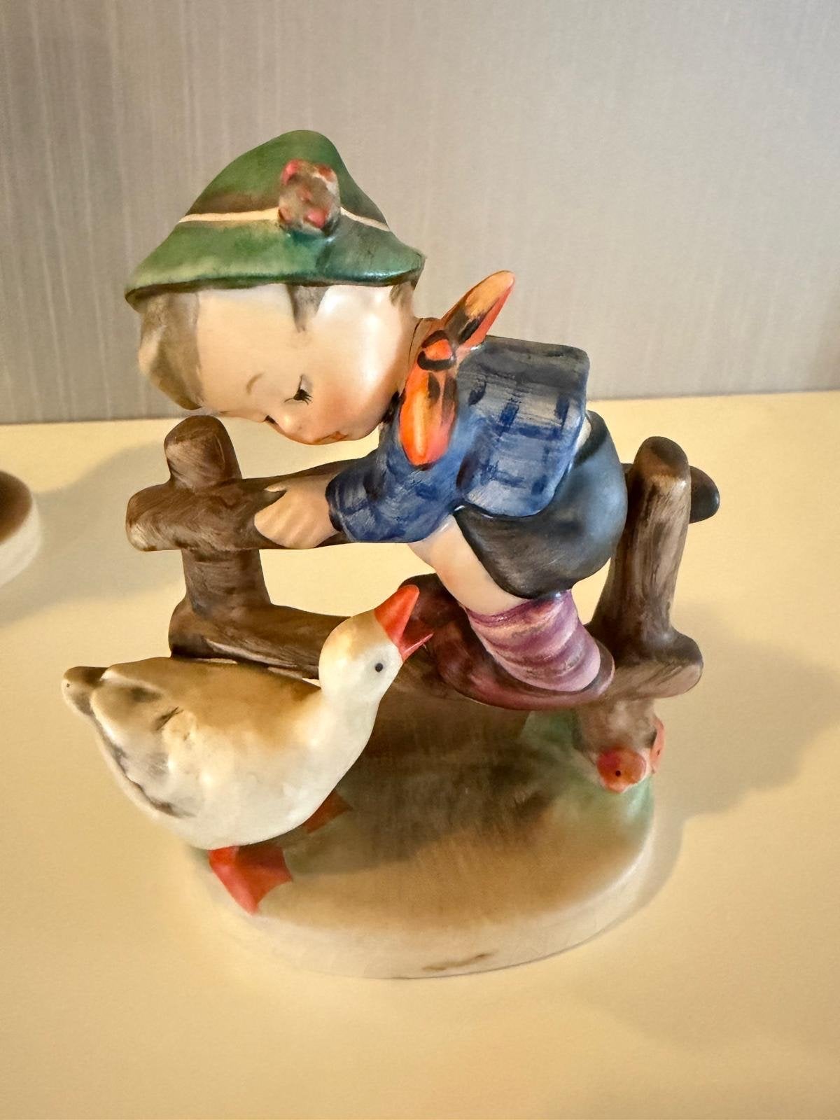 Hummel beeldje: barnyard hero, Verzamelen, Ophalen, Zo goed als nieuw, Hummel
