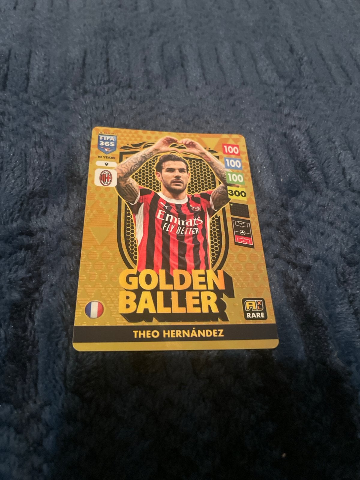 FIFA 365 Adrenalyn XL 2025 Golden Baller Theo Hernández, Ophalen of Verzenden, Zo goed als nieuw, Buitenlandse clubs, Spelerskaart