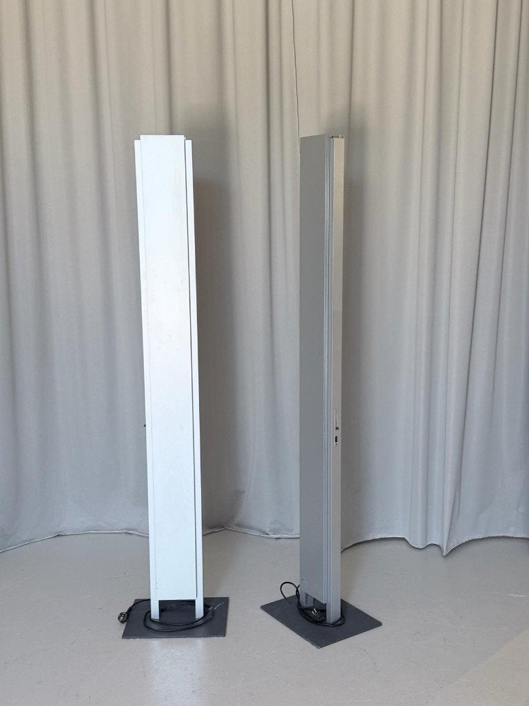 2X Vloerlamp design "Atreo" van J. Van Llerde, Artemide, Verzenden, Gebruikt, Metaal, 150 tot 200 cm