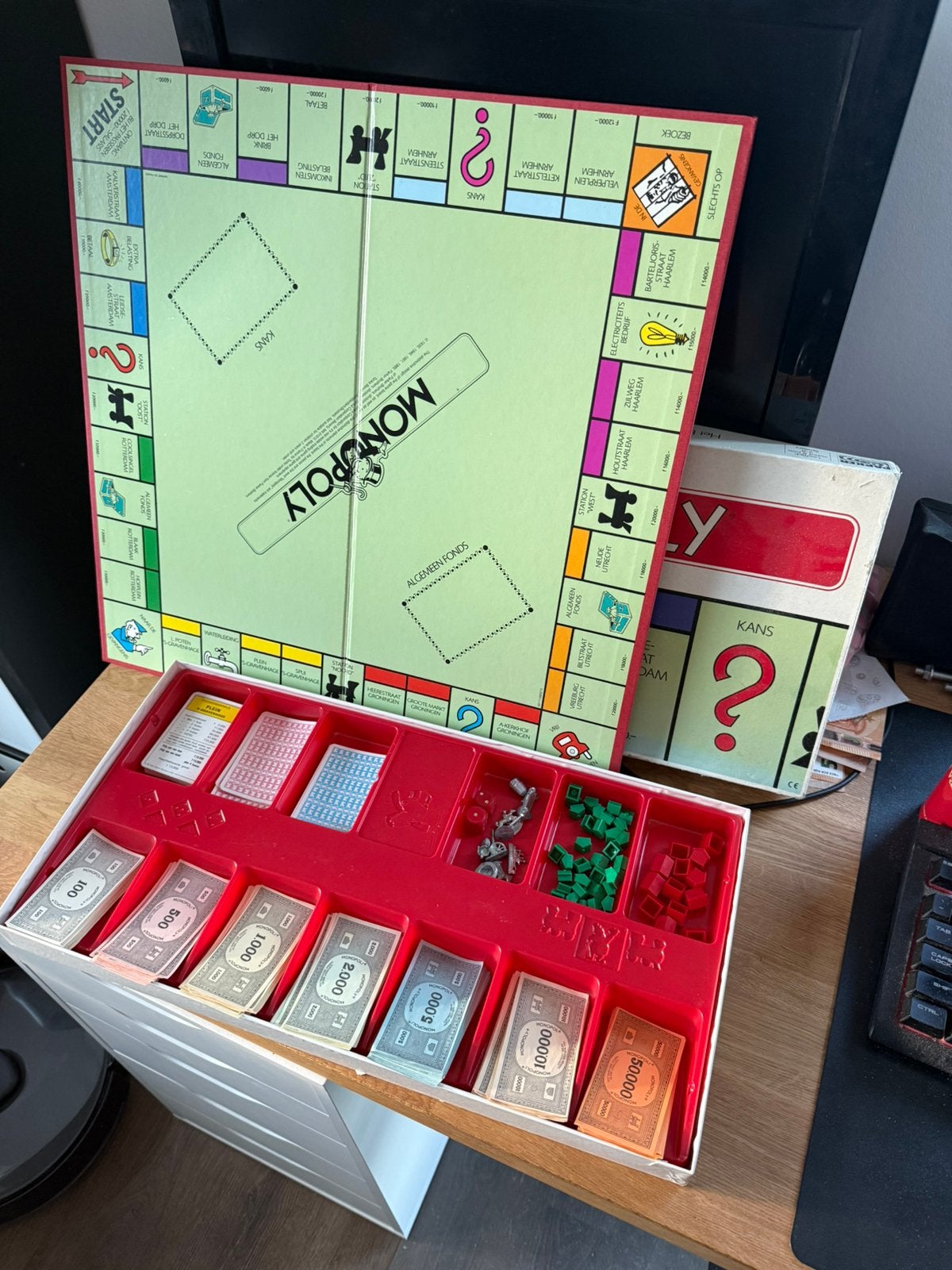 Classic monopoly compleet, Ophalen of Verzenden, Zo goed als nieuw